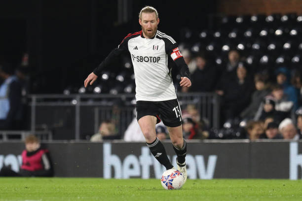 崭露头角以 崭露头角以