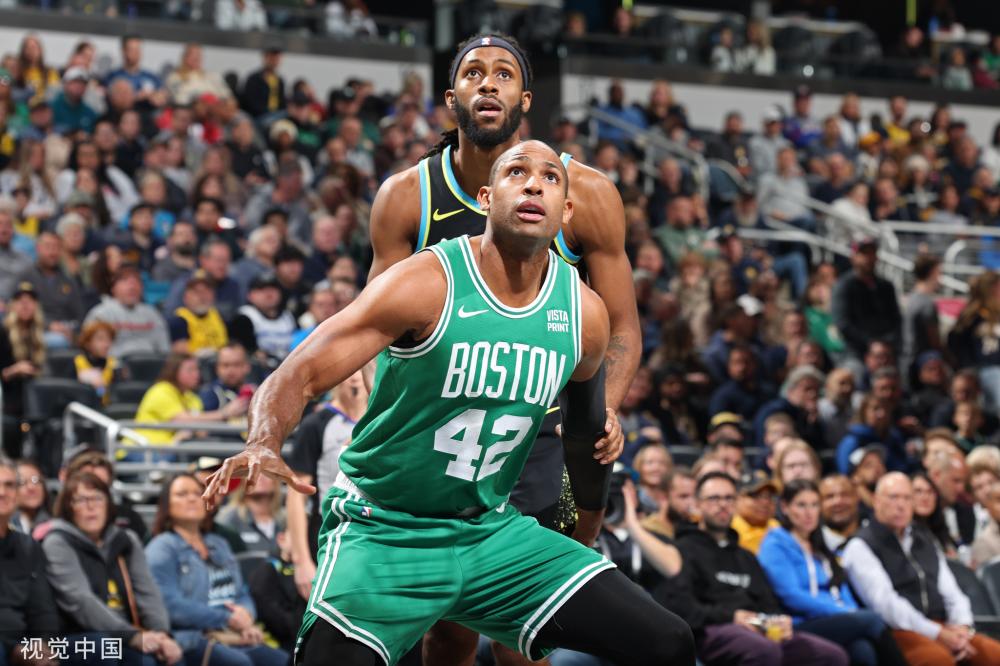 在足球圈内 在足球圈内